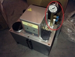 HYDRAULIC: C-FRAME: GAUGE WITH BRACKET FOR ELECTRONIC LUBRICATOR (AW-4606B504-GAUGE)