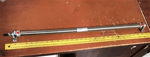 AIR CYLINDER
