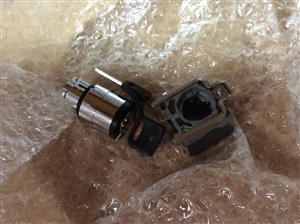 KEY SWITCH