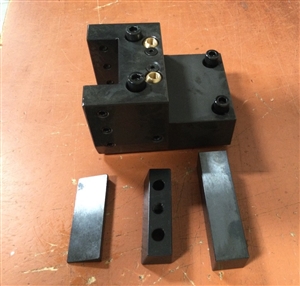 TOOL HOLDER